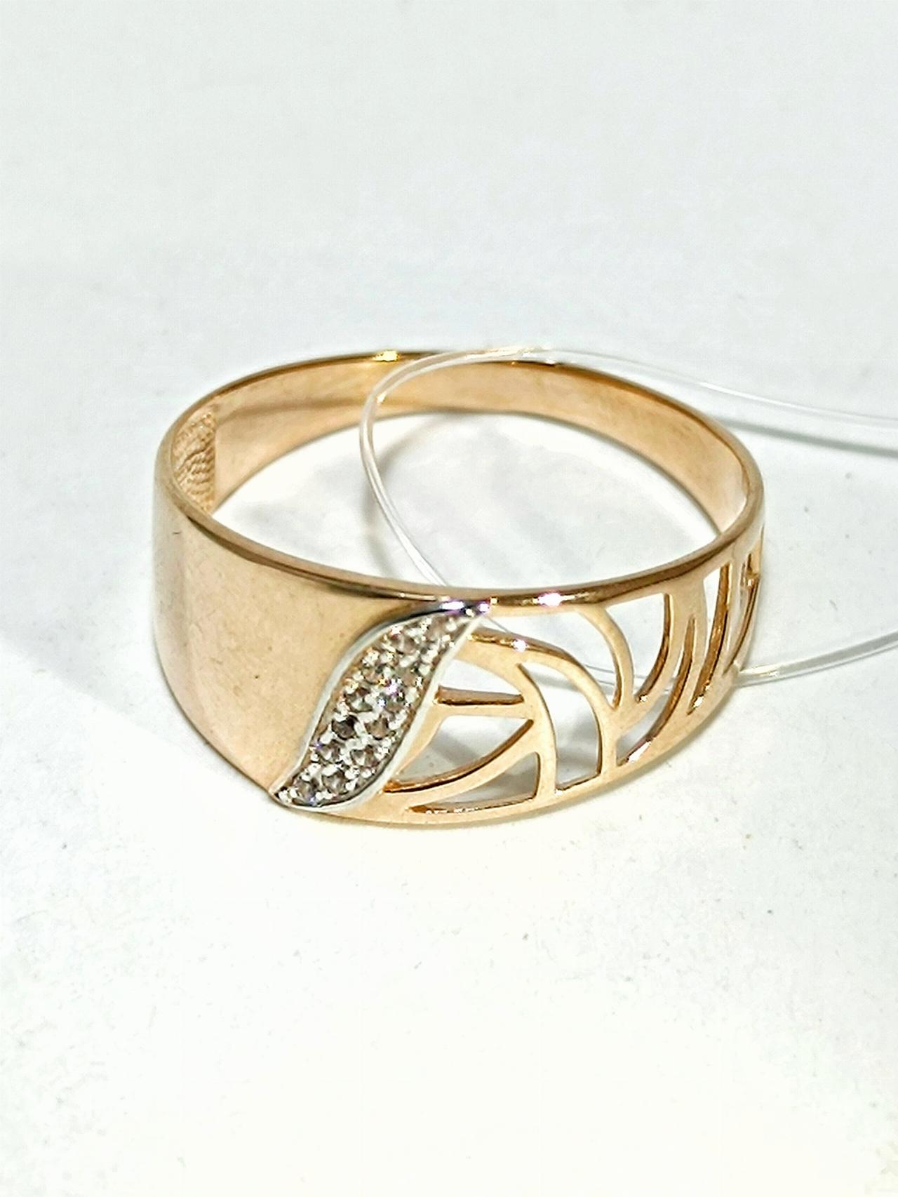 Золотое кольцо женское