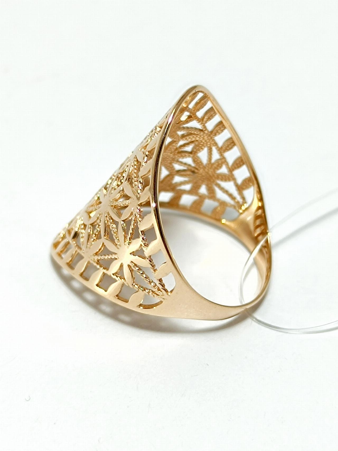 Золотое кольцо женское