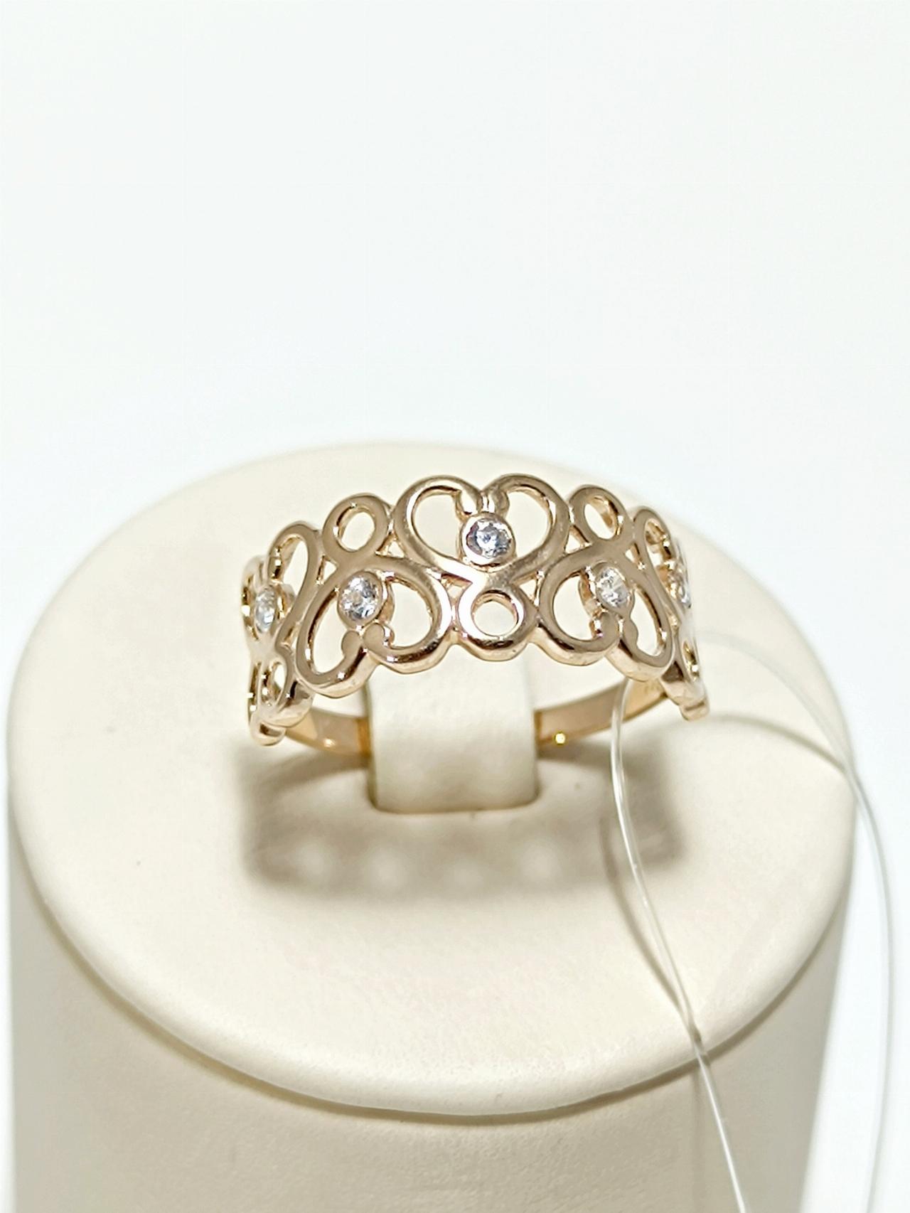 Золотое кольцо женское